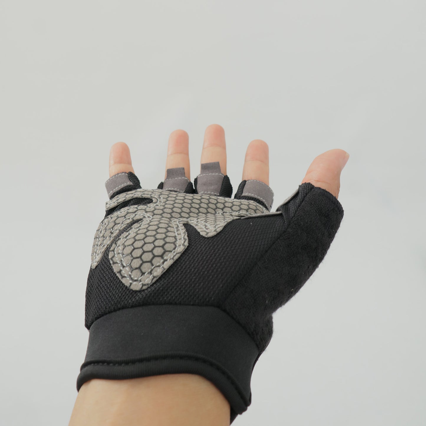 Sports Gloves Light and Protect FAG-010